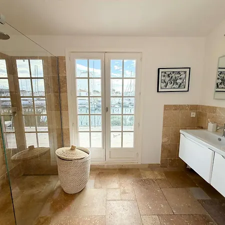 Maison Moderne Avec Amarrage Prive - Port - Fr-1-868-34 * Grimaud