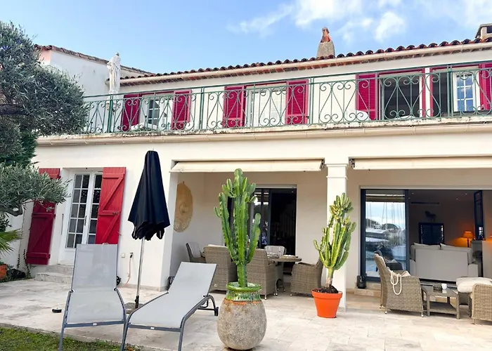 بيت للعطل Maison Moderne Avec Amarrage Prive - Port - Fr-1-868-34 *