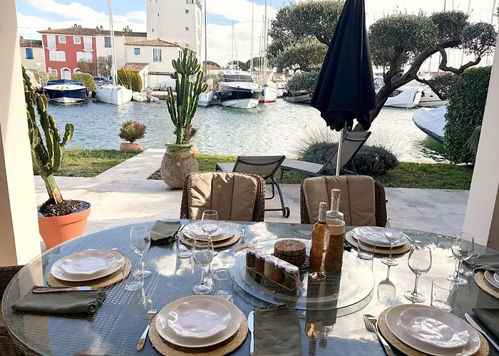 Maison Moderne Avec Amarrage Prive - Port - Fr-1-868-34 * Grimaud